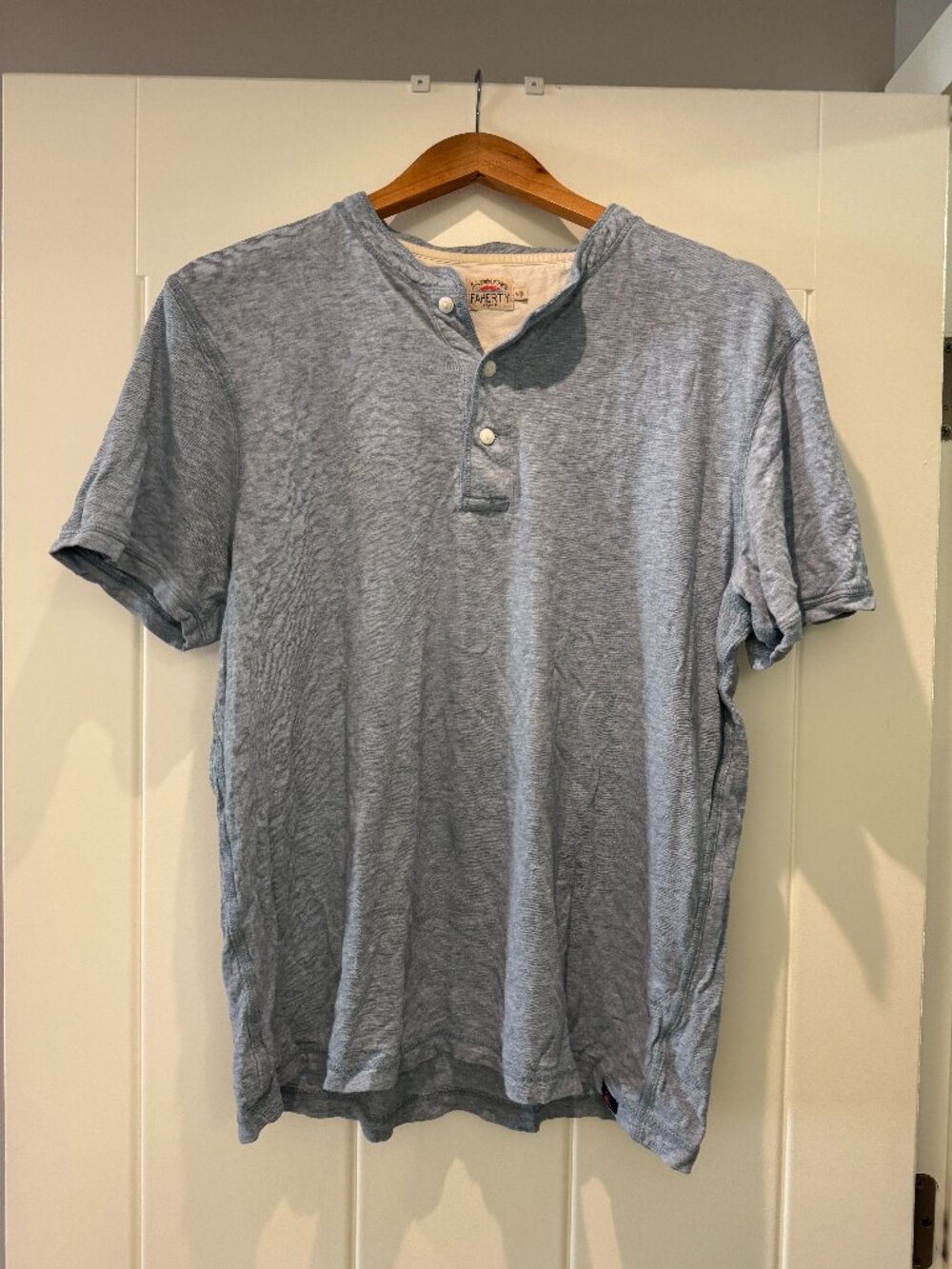 Faherty Tradewinds Henley - M